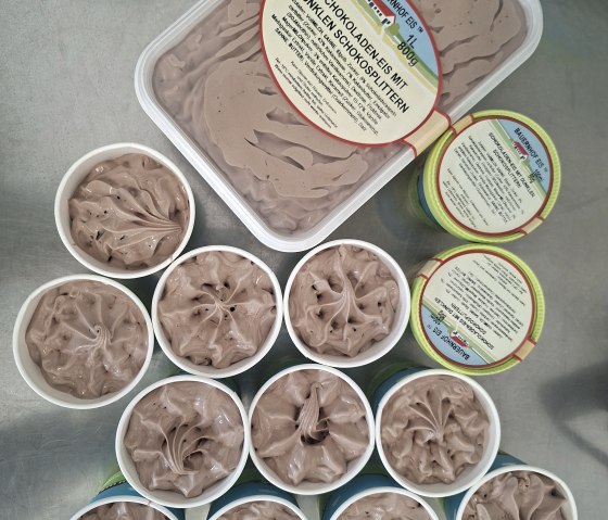 Das Schokoladeneis zählt zu den beliebtesten Eissorten, © Franke GbR Das Schokoladeneis zählt zu den beliebtesten Eissorten, © Franke GbR