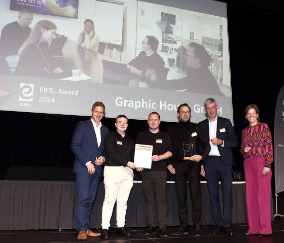Die Agentur Graphic House erhielt den EIFEL Award Digitalisierung, © Eifel Tourismus GmbH Die Agentur Graphic House erhielt den EIFEL Award Digitalisierung, © Eifel Tourismus GmbH
