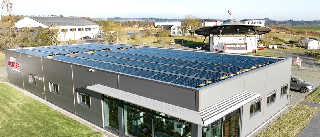 Bürowelt Lichter, © Bürowelt Lichter/Thomas Urbany Bürowelt Lichter, © Bürowelt Lichter/Thomas Urbany