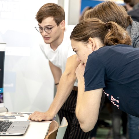 Azubimesse Daun2, © Rotary Club Daun-Eifel Azubimesse Daun2, © Rotary Club Daun-Eifel