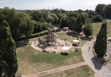 Spielplatz im Br&uuml;ckenkopf-Park, &copy; Tobias Vollmer | Eifel Tourismus GmbH