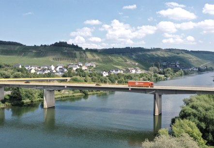 Elsen Logistics, &copy; Elsen Logistics