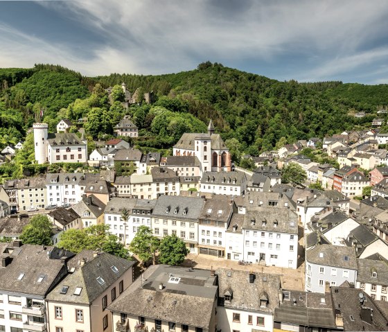 Aussicht auf Neuerburg, &copy; Eifel Tourismus GmbH, D. Ketz