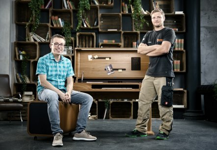 Kaspari-Tisch und Macher, &copy; Kaspari/sallyhateswing