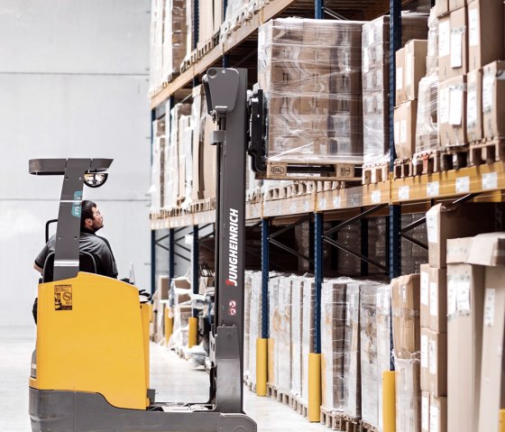 Lagerlogistik, &copy;  Internationale Transporte Klaus Baum