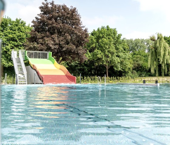 Vitelliusbad Rutsche, &copy; &copy; new media maps