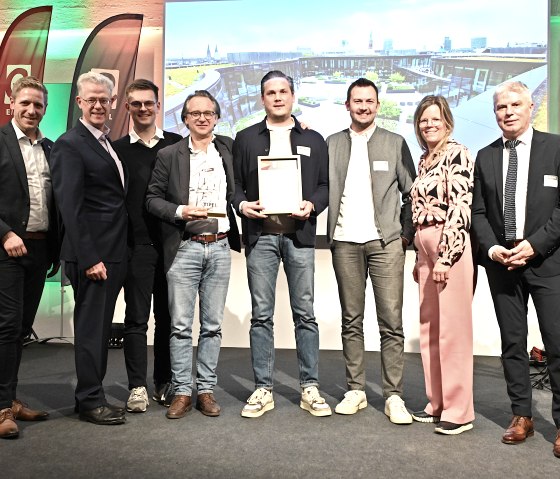 Vulkatec erhielt den EIFEL Award "Regionale Wertsch&ouml;pfung", &copy; Eifel Tourismus/Petra Grebe