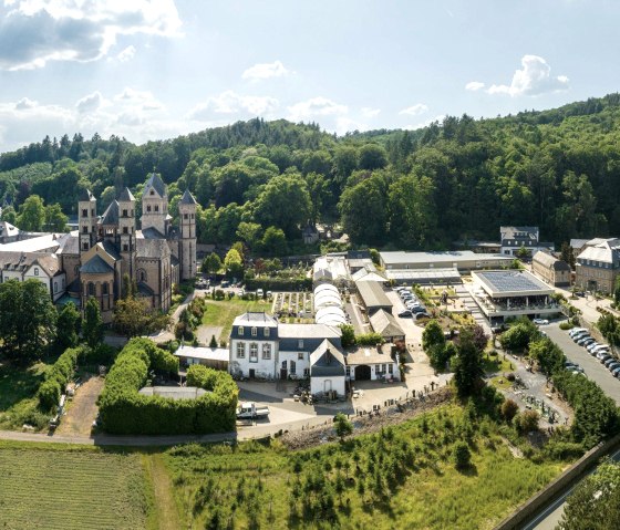 Abtei Maria Laach, Laacher See--&copy;Eifel, &copy; Seehotel Maria Laach