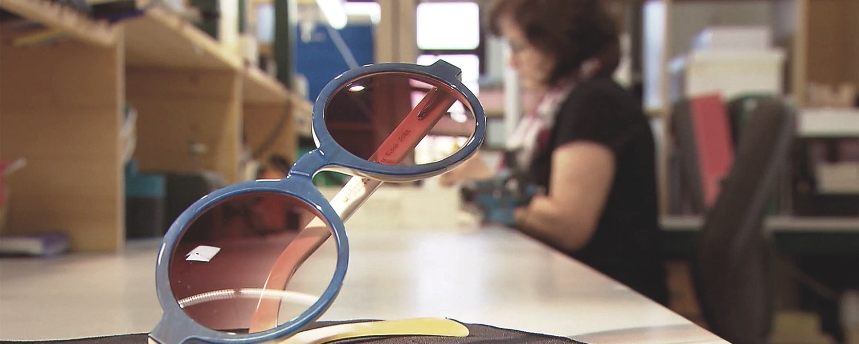 Die SWR-Reihe &quot;Made in Südwest&quot; Dokumentierte die Fertigung dieser Brille. Die Sendung ist in der Mediathek unter www.swr-fernsehen.de verfügbar. , © Hoffmann Natural Eyewear