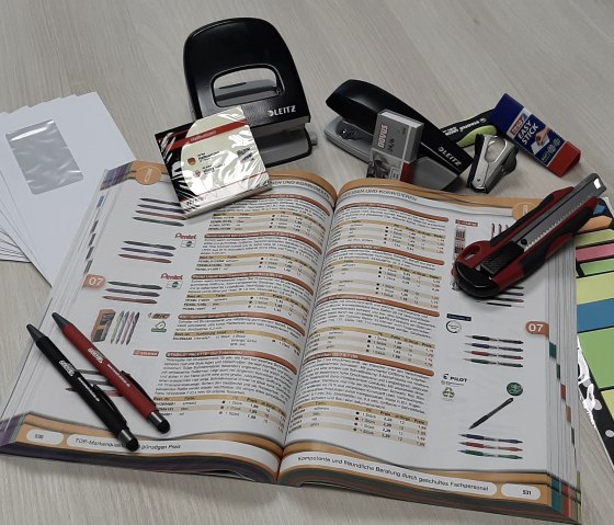 B&uuml;robedarf Lichter, &copy; B&uuml;rowelt Lichter