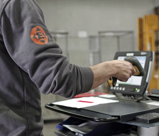 Kommissionieren, &copy;  ELSEN Holding GmbH