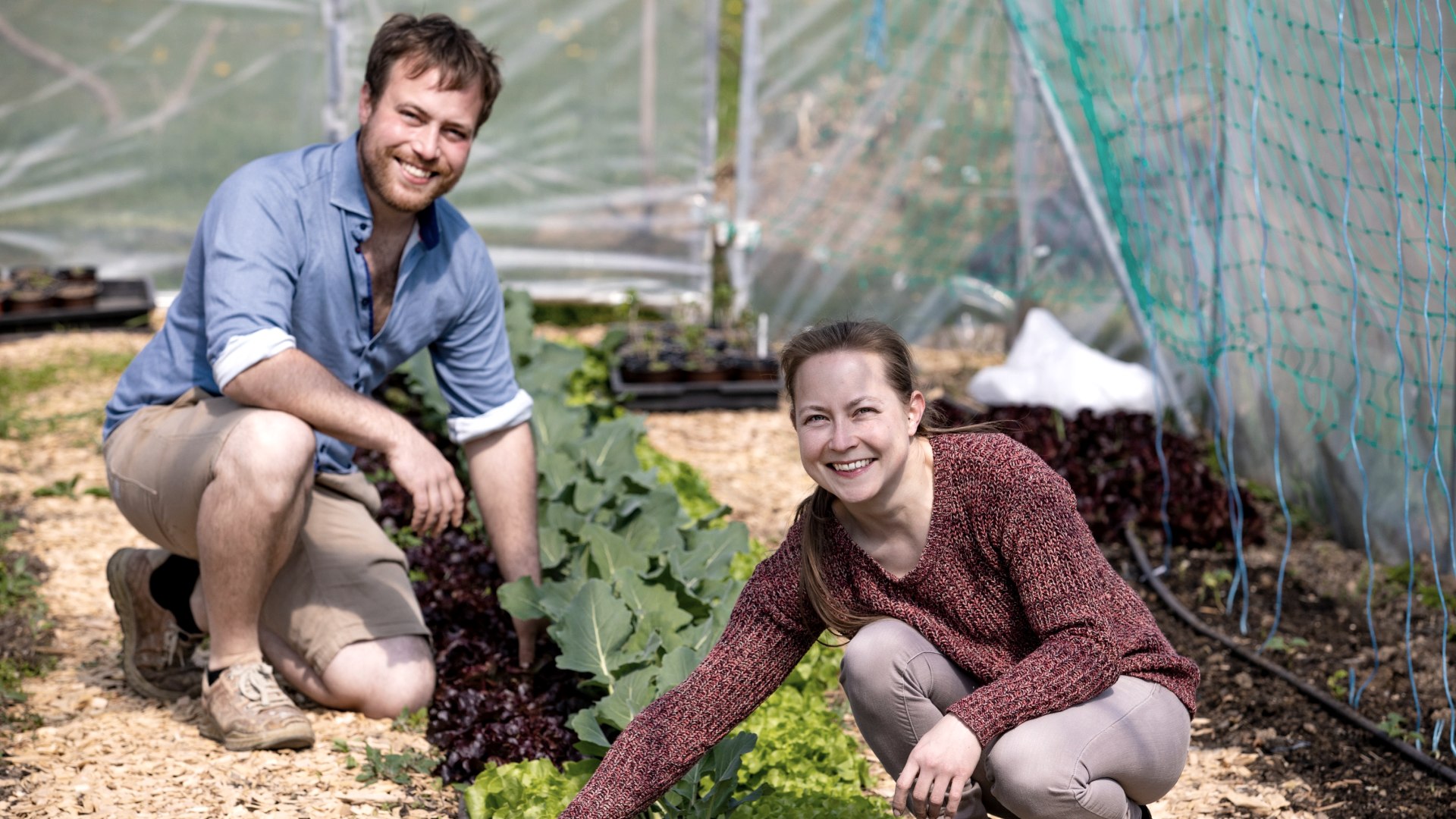 Max N&auml;ckel und Alexandra Malzer im Garten, &copy; Annas Eifelgarten