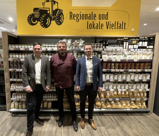 REWE-CENTER Hundertmark - Au&szlig;endienstteam, &copy; REWE-CENTER Hundertmark