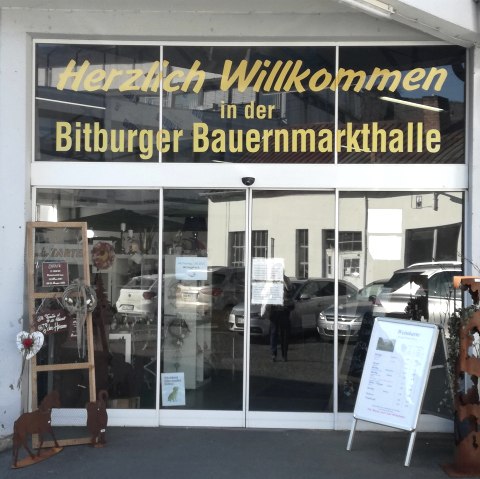 Biauernmarkthalle Eingang, &copy; Tourist-Information Bitburger Land