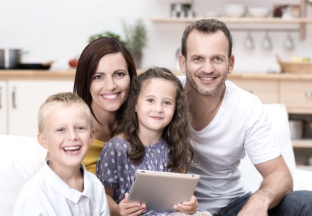 Familie, &copy; Adobe Stock