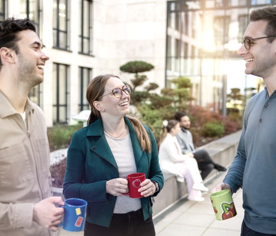 Mitarbeiter im Gespräch, © Haribo