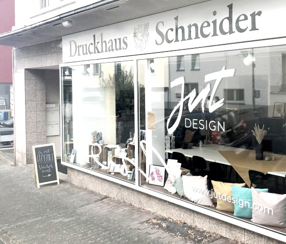 Jut Design - Au&szlig;enansicht Laden, &copy; Jut Design