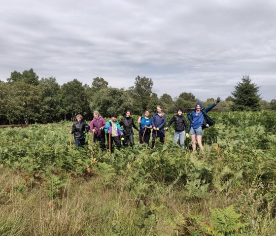 Gel&auml;ndearbeit im Rahmen eines Jugendcamps, &copy; Naturpark Nordeifel
