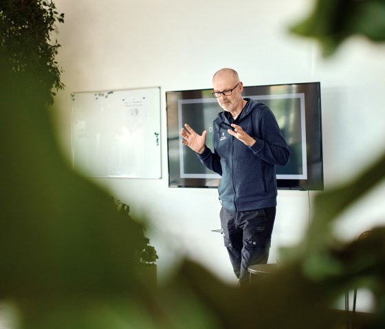 Unterricht im Haus, &copy; Waldakademie