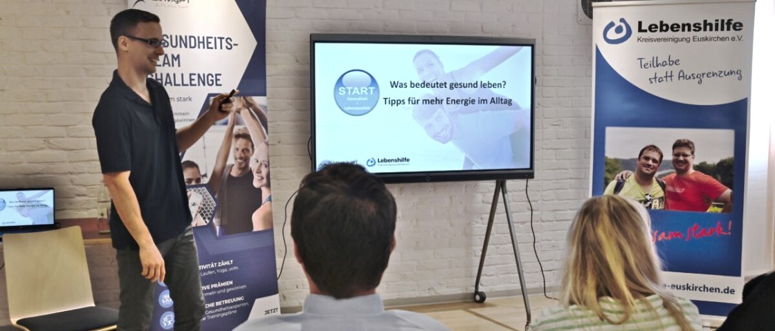 Andr&eacute; Haep h&auml;lt regelm&auml;&szlig;ig Vortr&auml;ge f&uuml;r die Lebenshilfe Kreisvereinigung Euskirchen, &copy; Eifel Tourismus/Petra Grebe