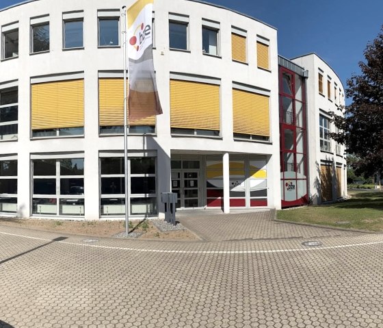 Bis zu 350 Sch&uuml;ler besuchen jeden Tag das BZE, &copy; Berufsbildungszentrum Euskirchen