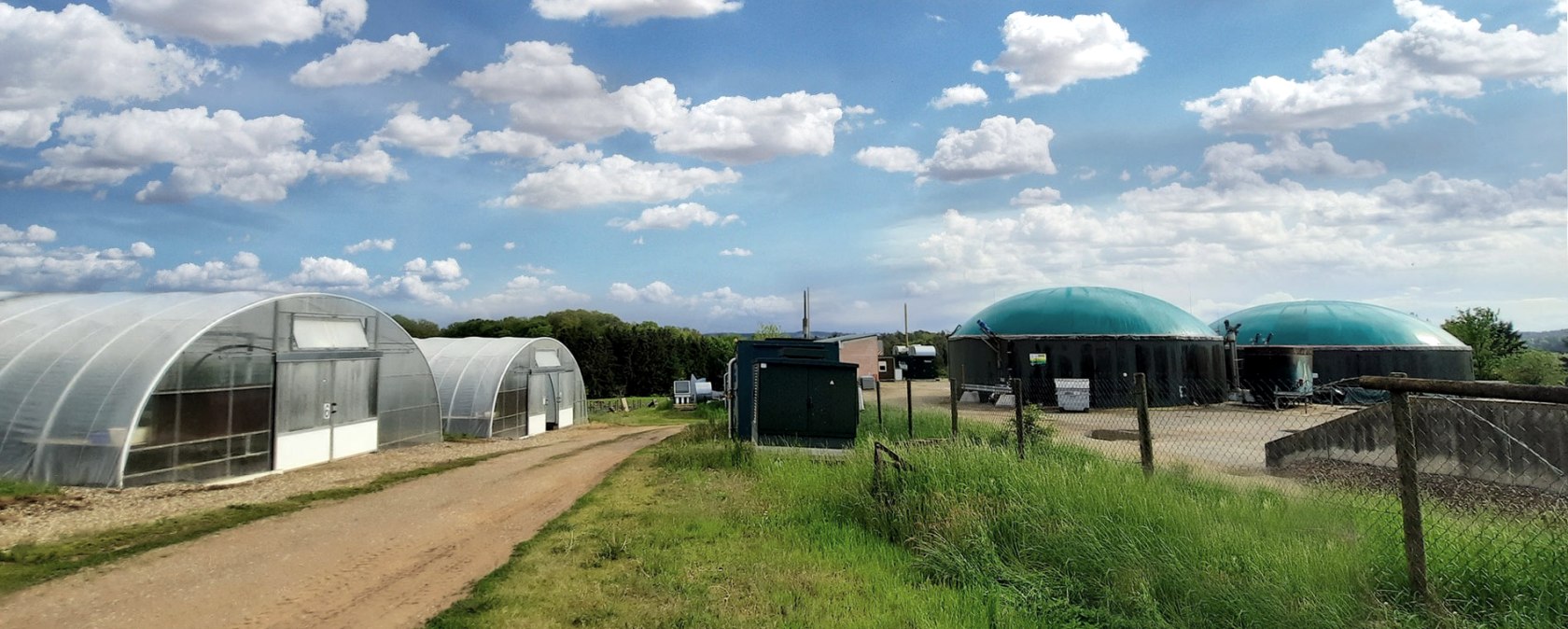 Gew&auml;chsh&auml;user und Biogasanlage, &copy; Eifel Tourismus