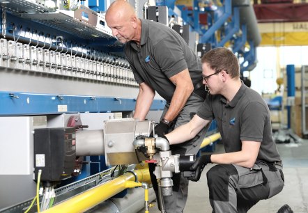 Hochqualifizierte Mitarbeiter sind bei der schwartz Gruppe besch&auml;ftigt, &copy; schwartz Gruppe