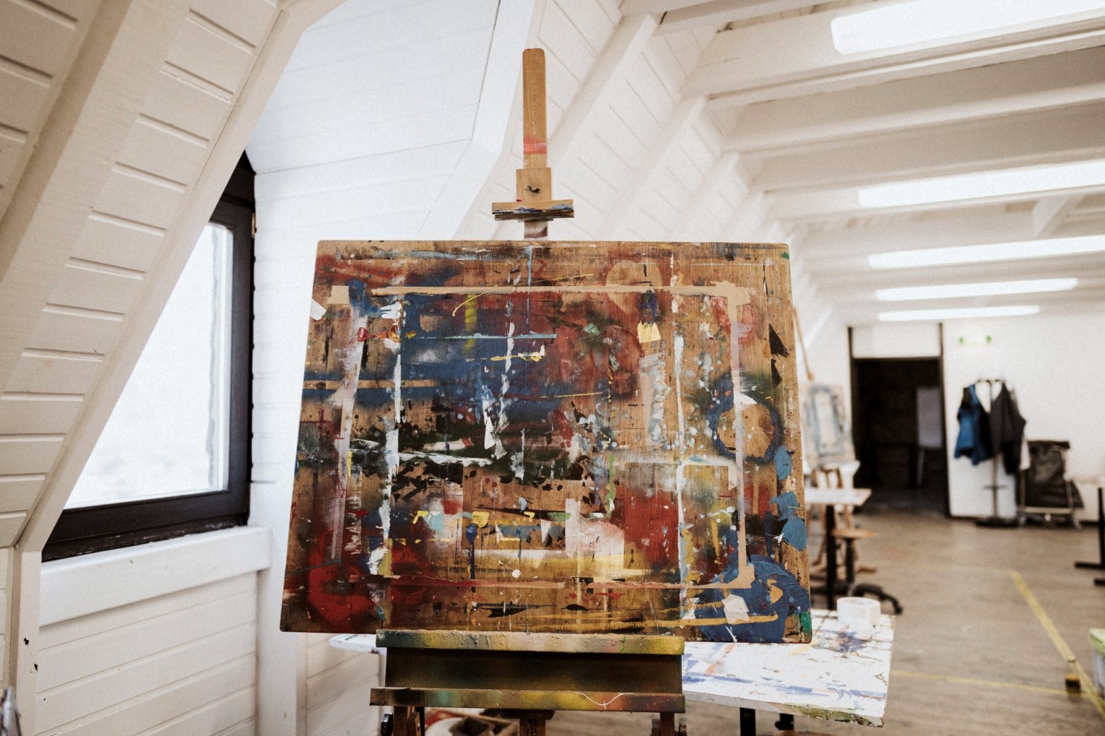 In der Akademie k&ouml;nnen Teilnehmer*innen kreative Inspiration entdecken und Fertigkeiten lernen. , &copy; Zukunftsinitiative Eifel (c) Lars May