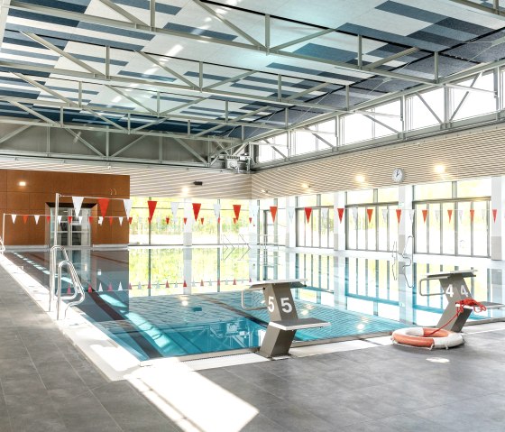 Vitelliusbad Hallenbereich, &copy; &copy; new media labs