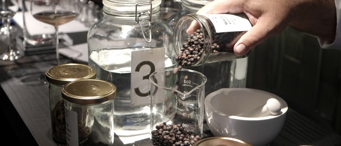 Die Zutaten werden zusammengemischt, &copy; Euelsberger