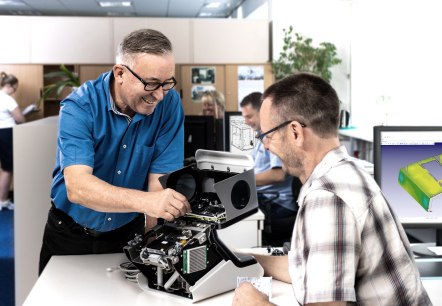 Entwicklungsabteilung, &copy; Deutsche Mechatronics GmbH