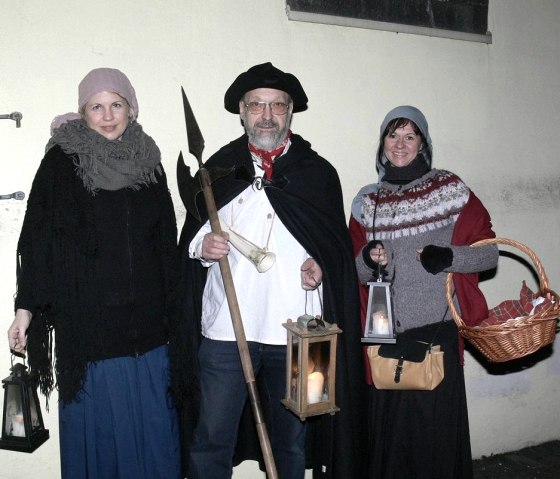 Der Nachtw&auml;chter mit seinen Marketenderinnen, &copy; Matthias Schnitzler