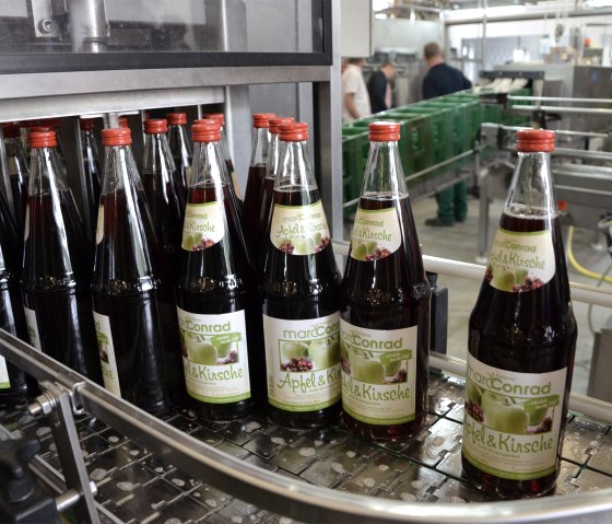 Apfel-Abfüllung, © Marc Conrad