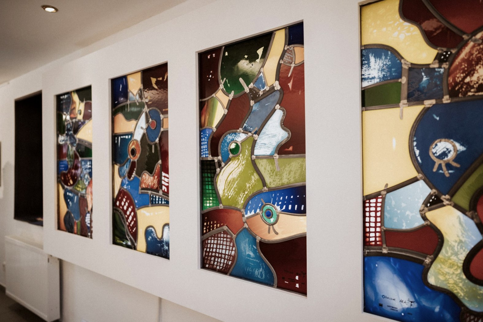 Regelm&auml;&szlig;ige Ausstellungen geh&ouml;ren zum festen Programm der Kunstakademie., &copy; Zukunftsinitiative Eifel (c) Lars May