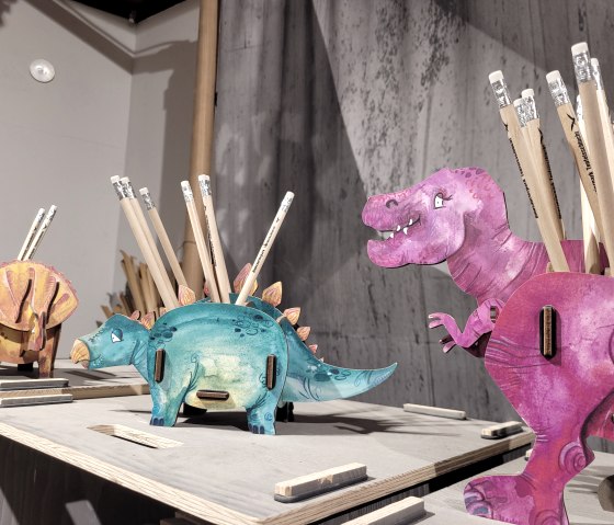 Shop-Dinopar, &copy; Elke Wagner, Felsenland S&uuml;deifel Tourismus GmbH