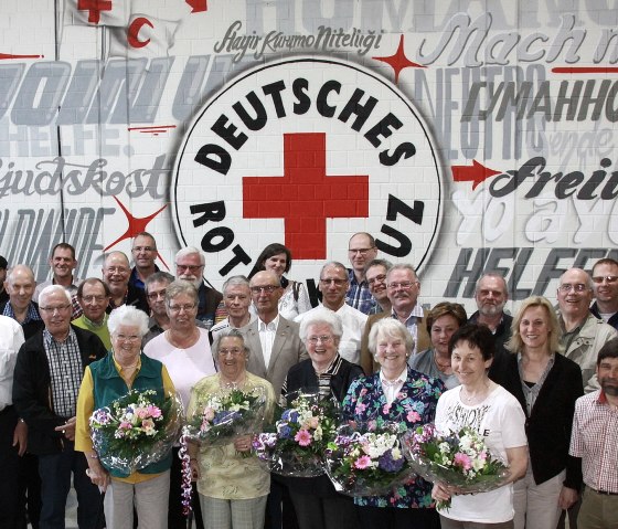 Die gute Atmosph&auml;re innerhalb des DRK Kreisverbandes mit seinen 1000 hauptamtlichen und weiteren 1000 ehrenamtlichen Mitarbeitenden ist dem Kreisgesch&auml;ftsf&uuml;hrer Rolf Kl&ouml;cker sehr wichtig.
, &copy; DRK Euskirchen