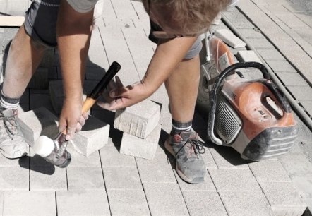 Pflasterarbeiten, &copy; HTI GmbH