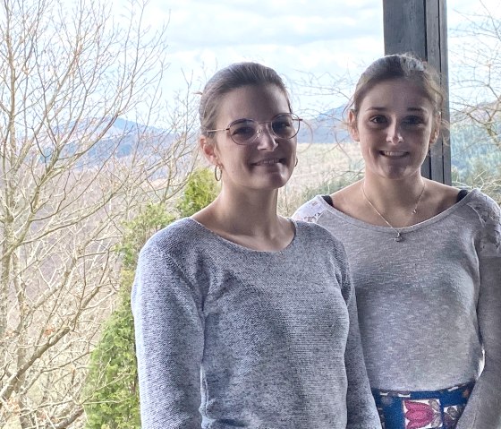 Ayla und Kira Kowalinski, &copy; Angelika Koch, ET
