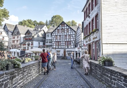 Monschau, &copy; Bild von Ein Kaffee kostet mehr als &euro; 0.55! auf Pixabay