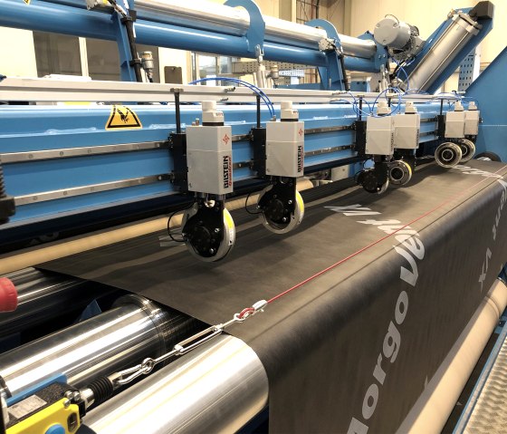 PSA_Rollenschneidmaschine, &copy; PSA Technology