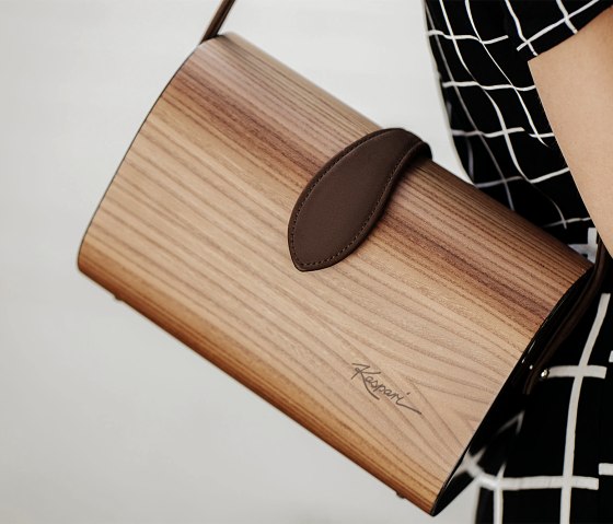 Kaspari Tasche1, &copy; Kaspari/sallyhateswing