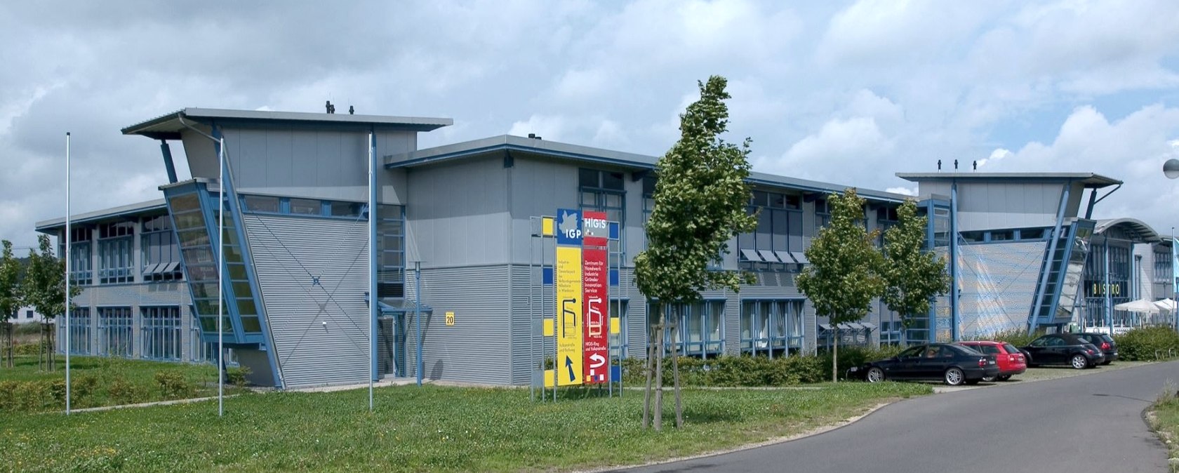 Higis-Header, © Higis, Daun