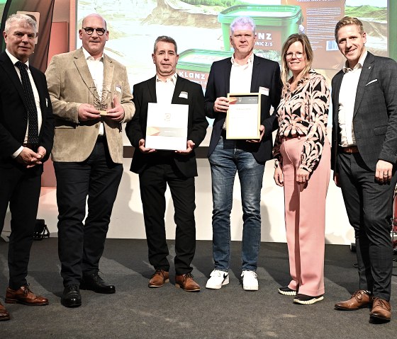 KLANZ Systeme erhielt den EIFEL Award "Regionale Wertsch&ouml;pfung", &copy; Eifel Tourismus GmbH/Petra Grebe