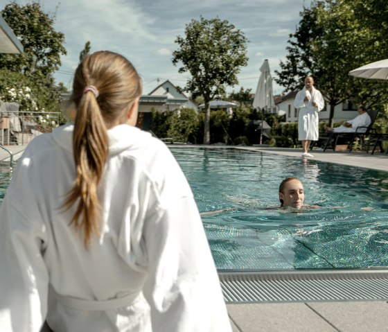 Michels-Pool00027