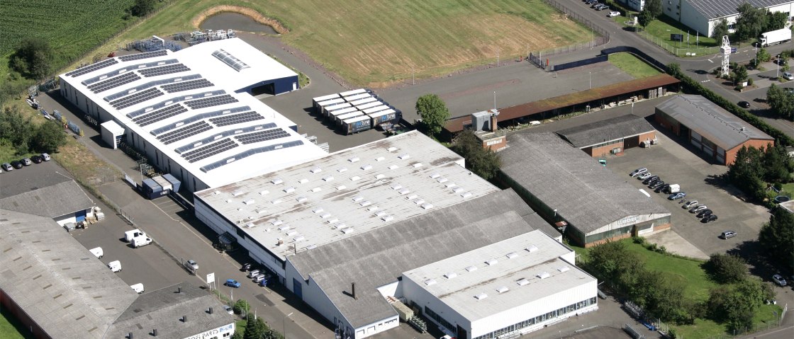 Das wachsende Werk am Standort Wittlich-Wengerohr, &copy; Helmut Meeth GmbH &amp; Co. KG