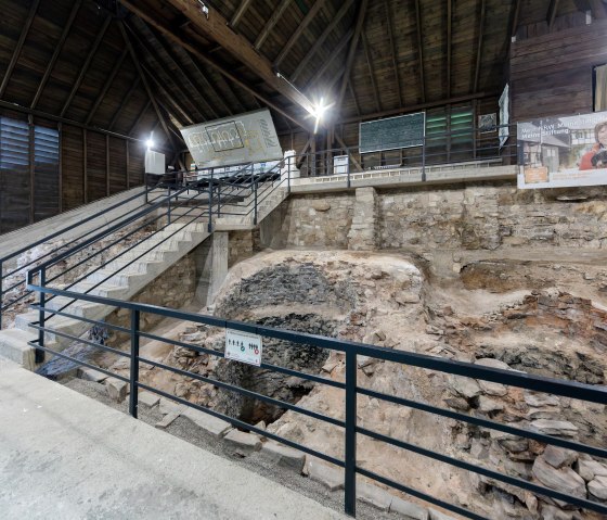 R&ouml;mische Kalkbrennerei Innen 2, &copy; Eifel Tourismus GmbH - AR shapefruit AG