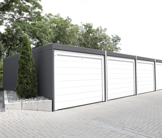 Garagenteile von Pl&ouml;tner, &copy; Pl&ouml;tner