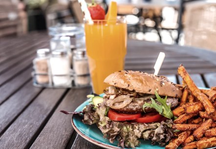 Burger im Restaurant Bürgerstube, © Hotel Restaurant Bürgerstube