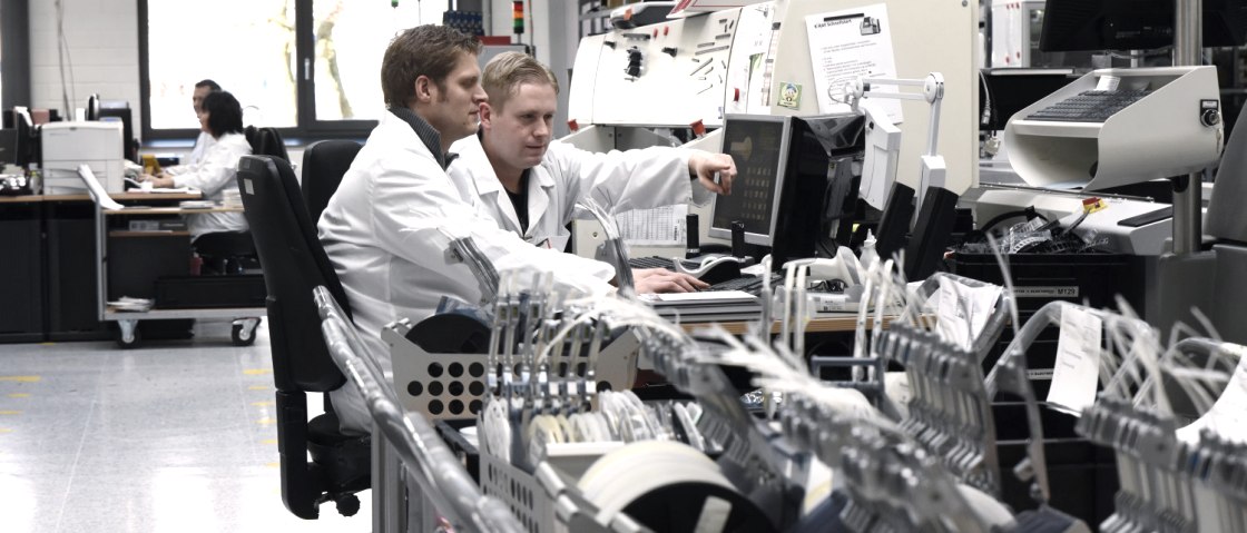 SMD-Fertigung, &copy; Kuttig Electronic GmbH