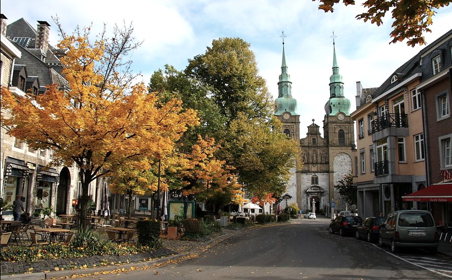 Der Marktplatz in Eupen, © Paul Mckelvie